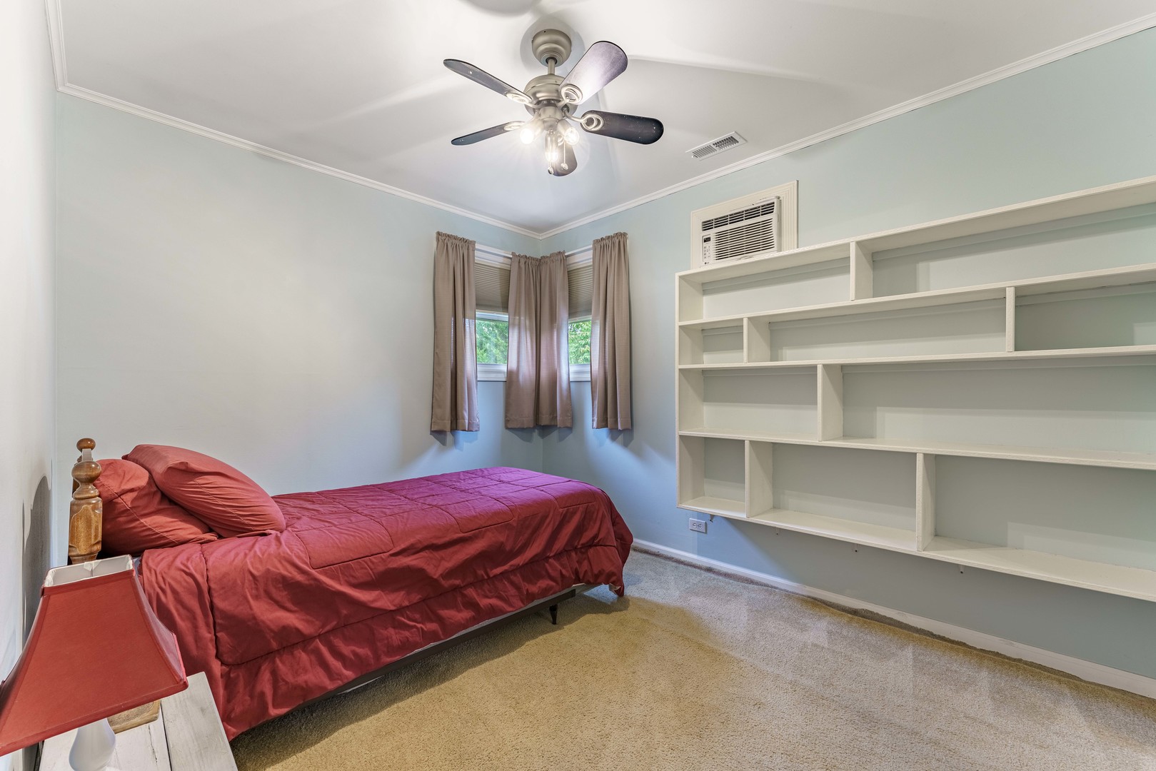 1115 S 3rd Avenue Property Photo 5