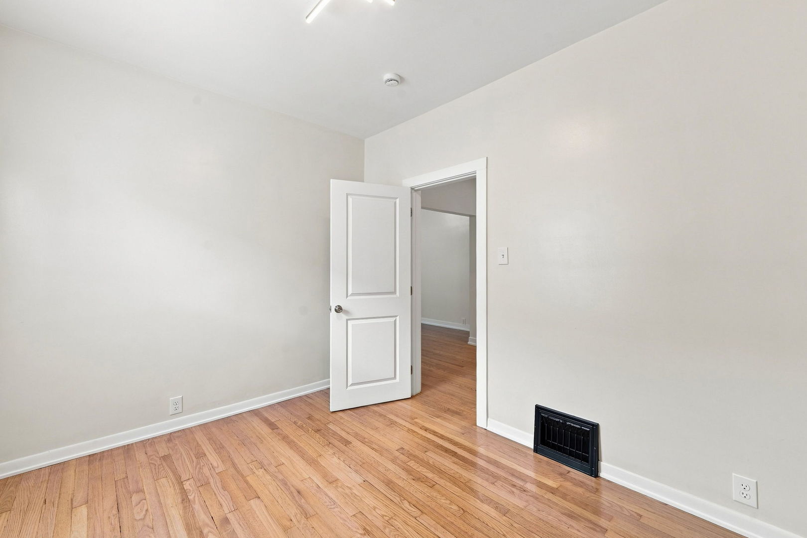 310 E 138th Street Property Photo 17