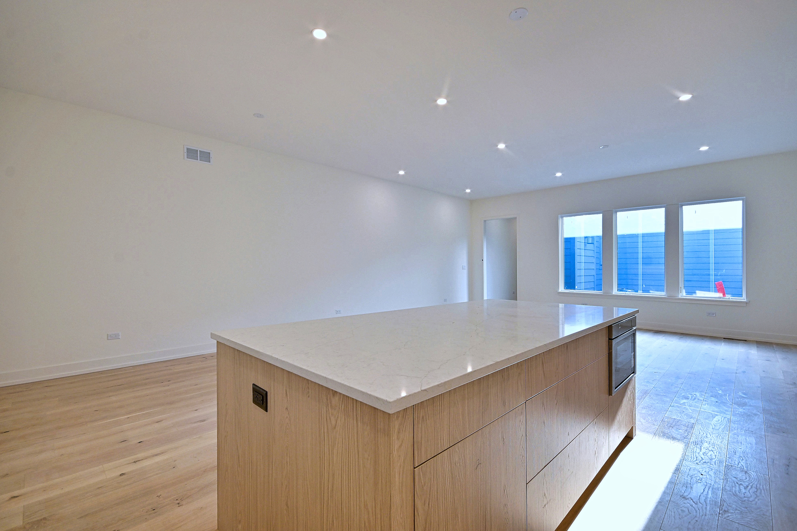 256 Addison Avenue Property Photo 16