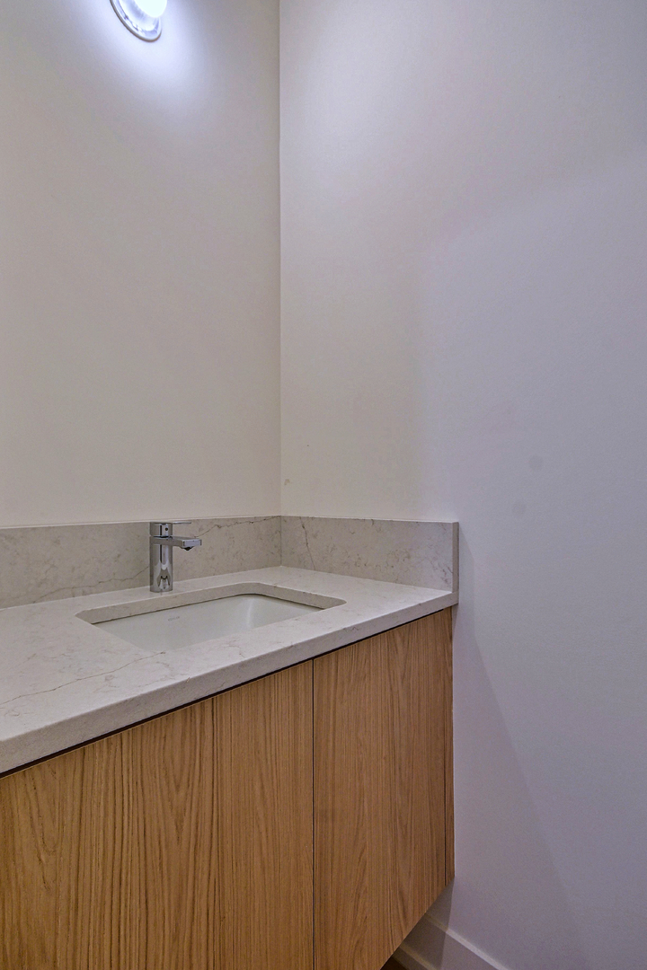 256 Addison Avenue Property Photo 26
