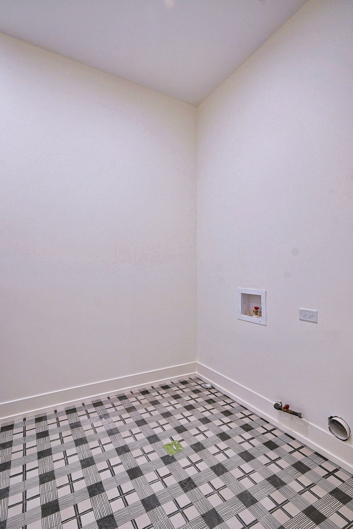 256 Addison Avenue Property Photo 36