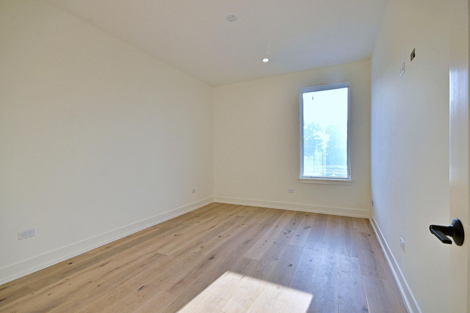 256 Addison Avenue Property Photo 41