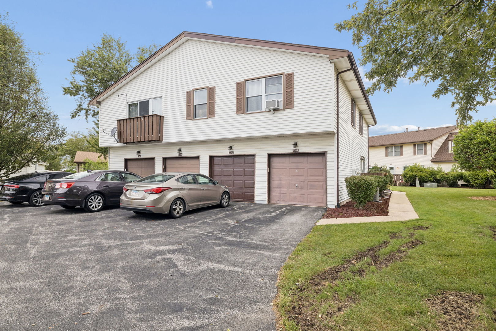 7744 W Almond Court Property Photo 4