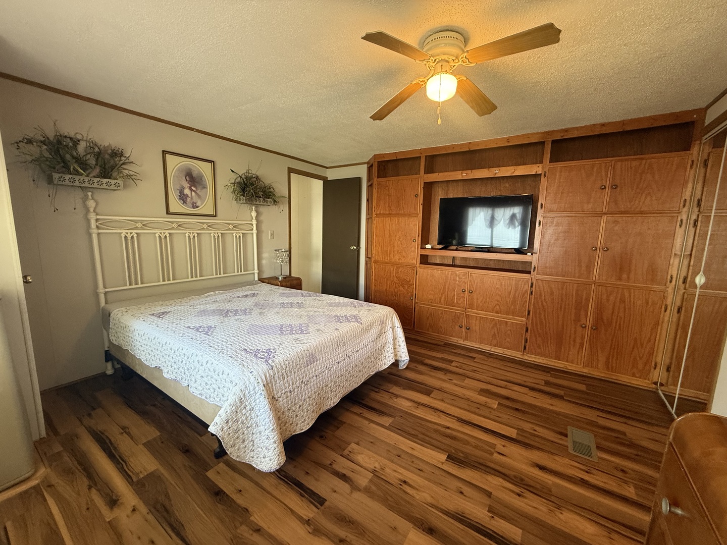525 Moorfield Road Property Photo 15