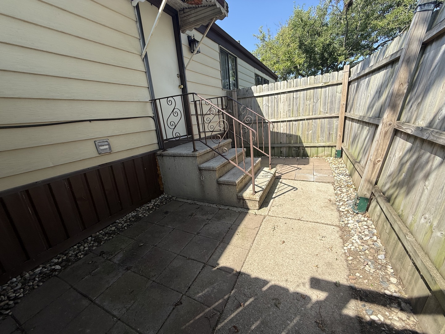 525 Moorfield Road Property Photo 20
