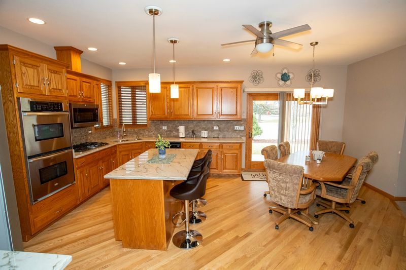 902 Somerset Drive Property Photo 9