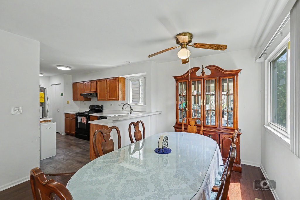1841 Grosse Pointe Circle Property Photo 8