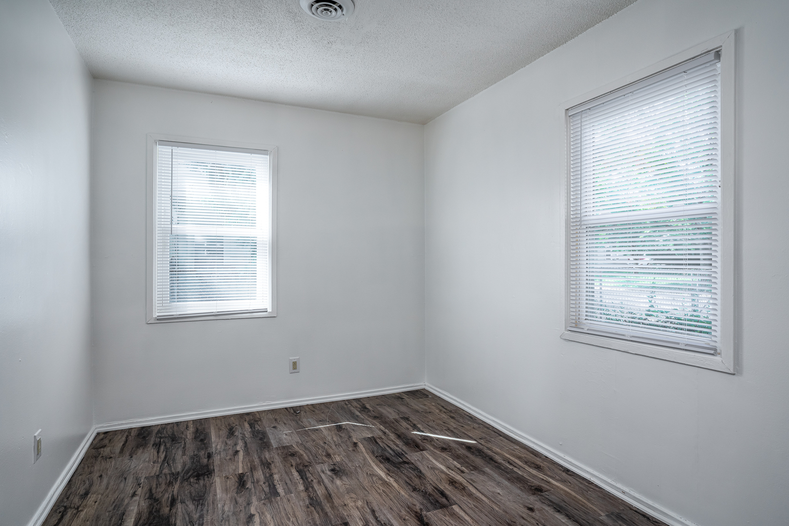 7215 Volquardsen Avenue Property Photo 13