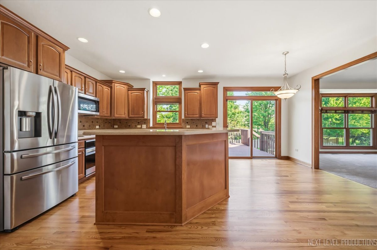 412 Deerfield Drive Property Photo 11