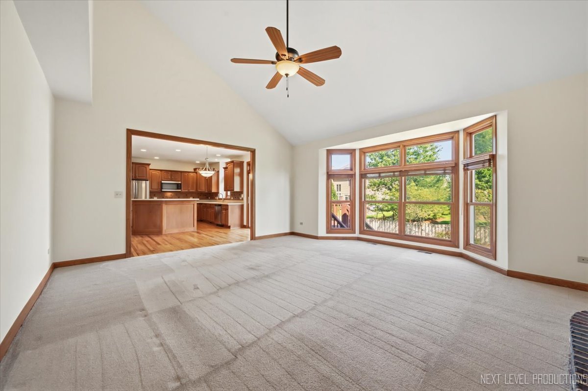 412 Deerfield Drive Property Photo 13