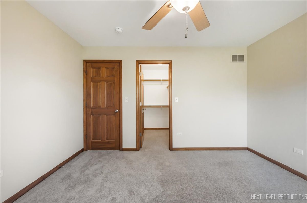 412 Deerfield Drive Property Photo 22