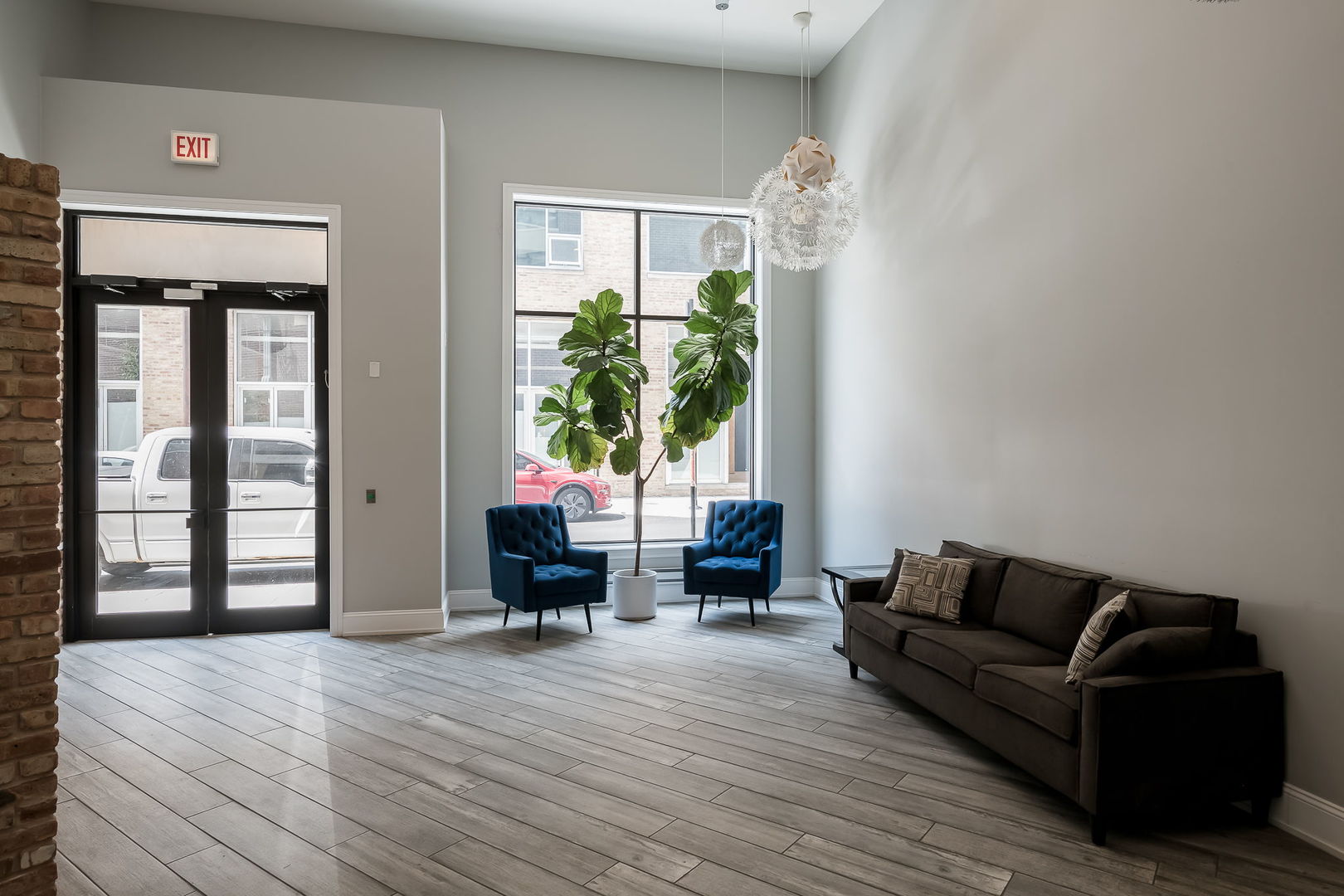 680 N Milwaukee Avenue 604 Property Photo 25