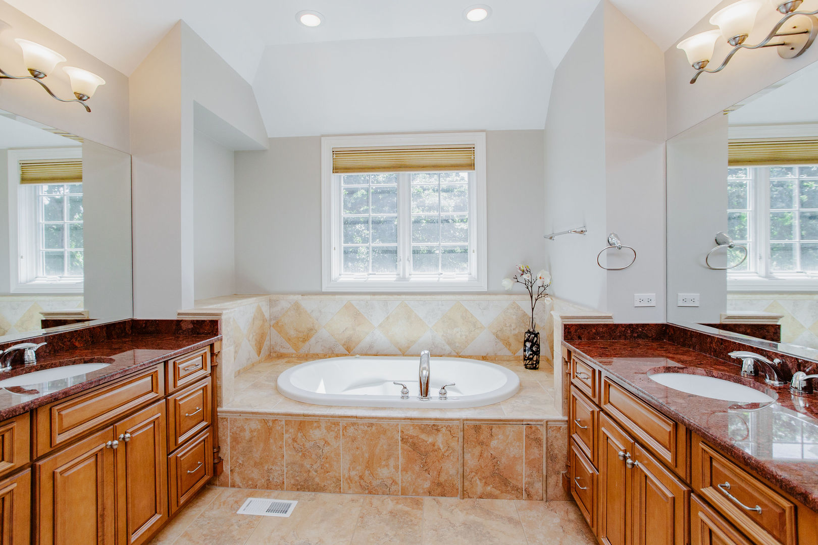 874 Writer Court Property Photo 23