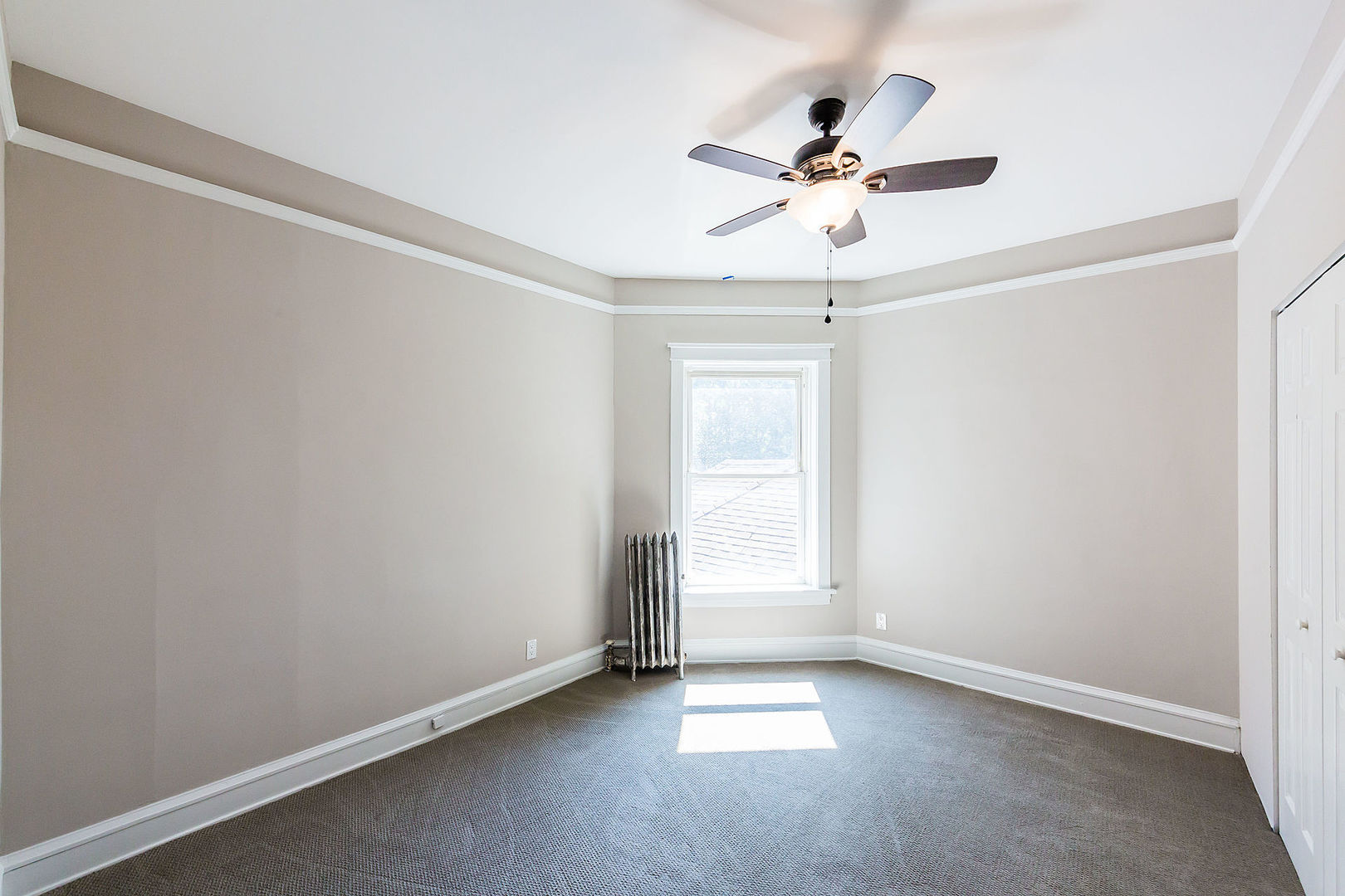 4724 N Sacramento Avenue Property Photo 22