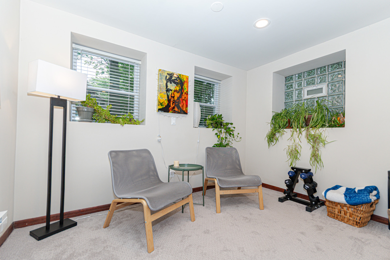 4724 N Sacramento Avenue Property Photo 26
