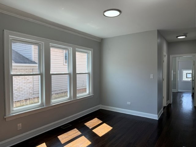 9438 S Wabash Avenue Property Photo 10