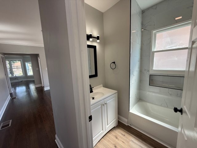 9438 S Wabash Avenue Property Photo 17