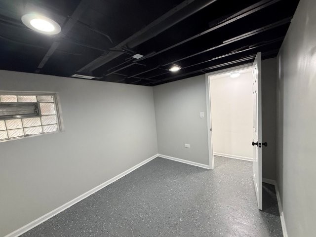 9438 S Wabash Avenue Property Photo 27