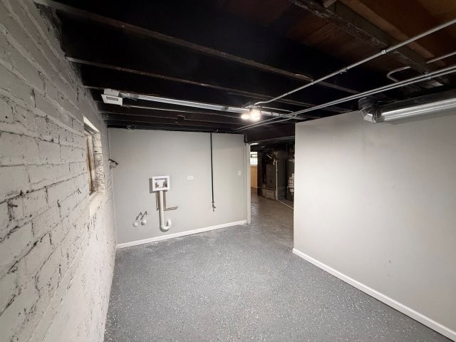 9438 S Wabash Avenue Property Photo 34