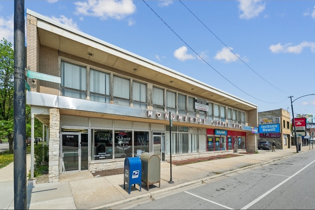 6114 W North Avenue Property Photo 1