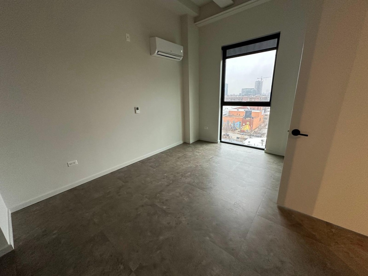 1220 W Jackson Boulevard 1006 Property Photo 7