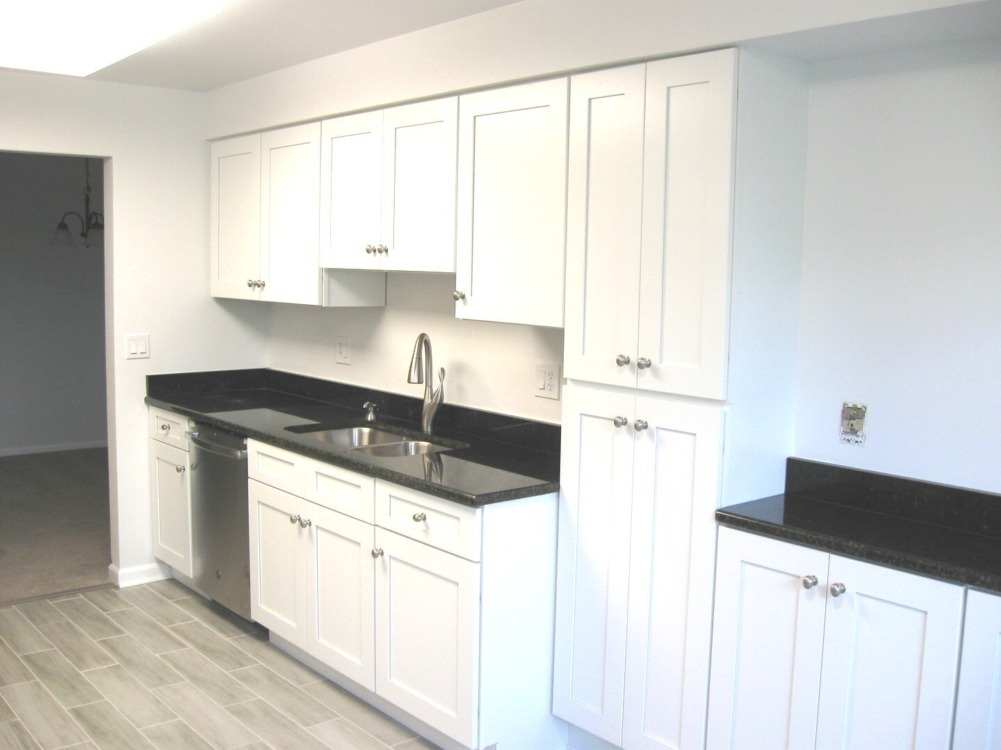 2020 Chestnut Avenue 406 Property Photo 7