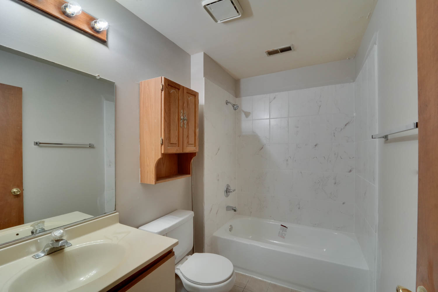 74 Terry Drive C Property Photo 11