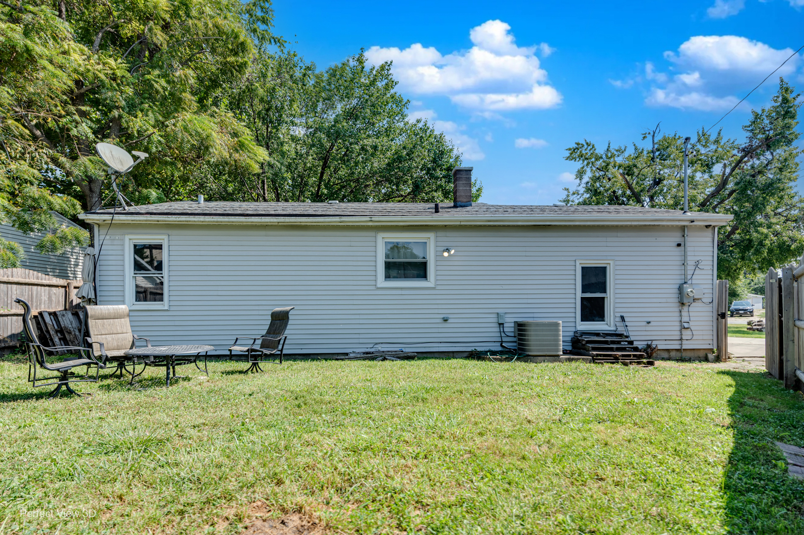 1005 Frederick Street Property Photo 3