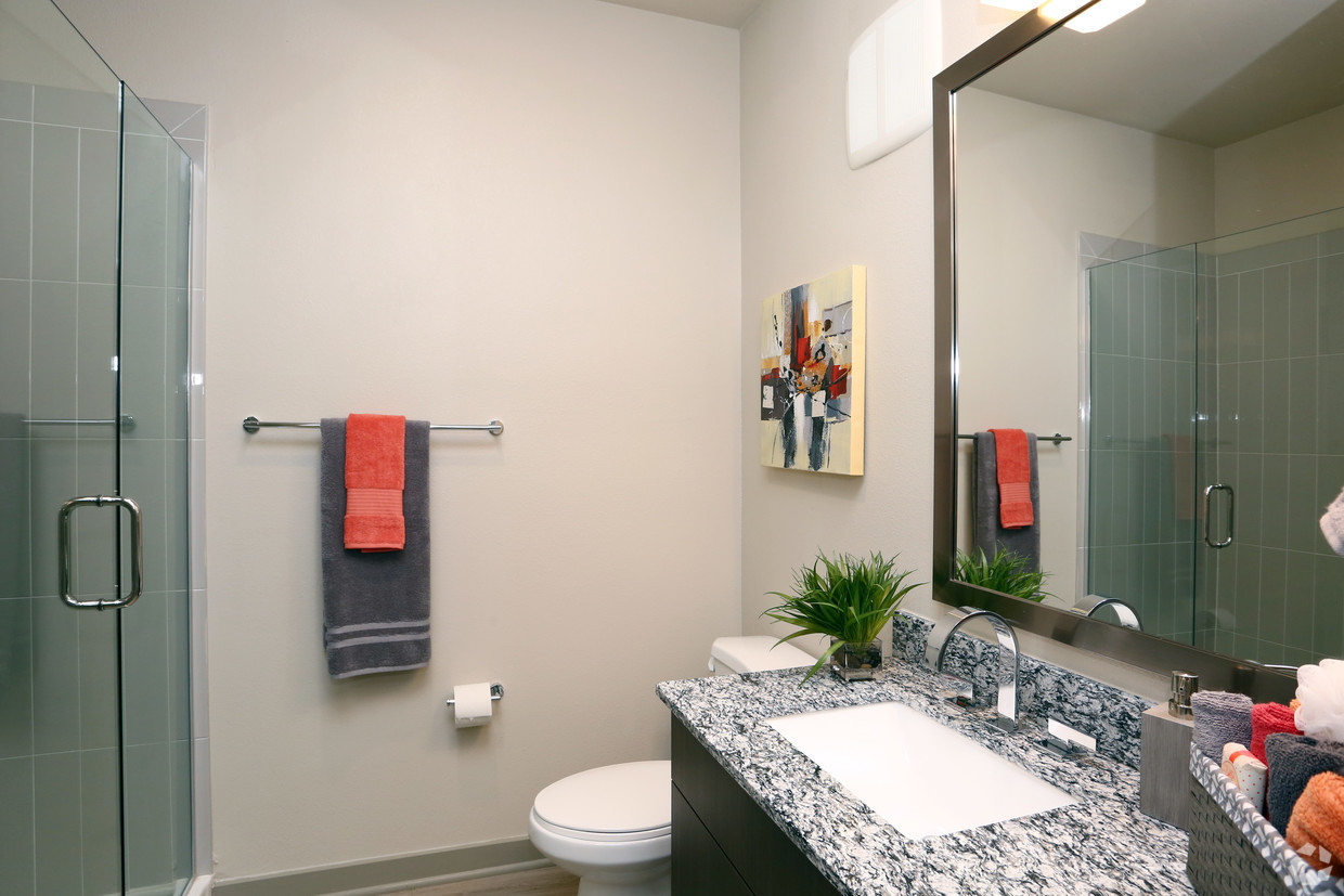 680 E Algonquin Road 2201 Property Photo 14