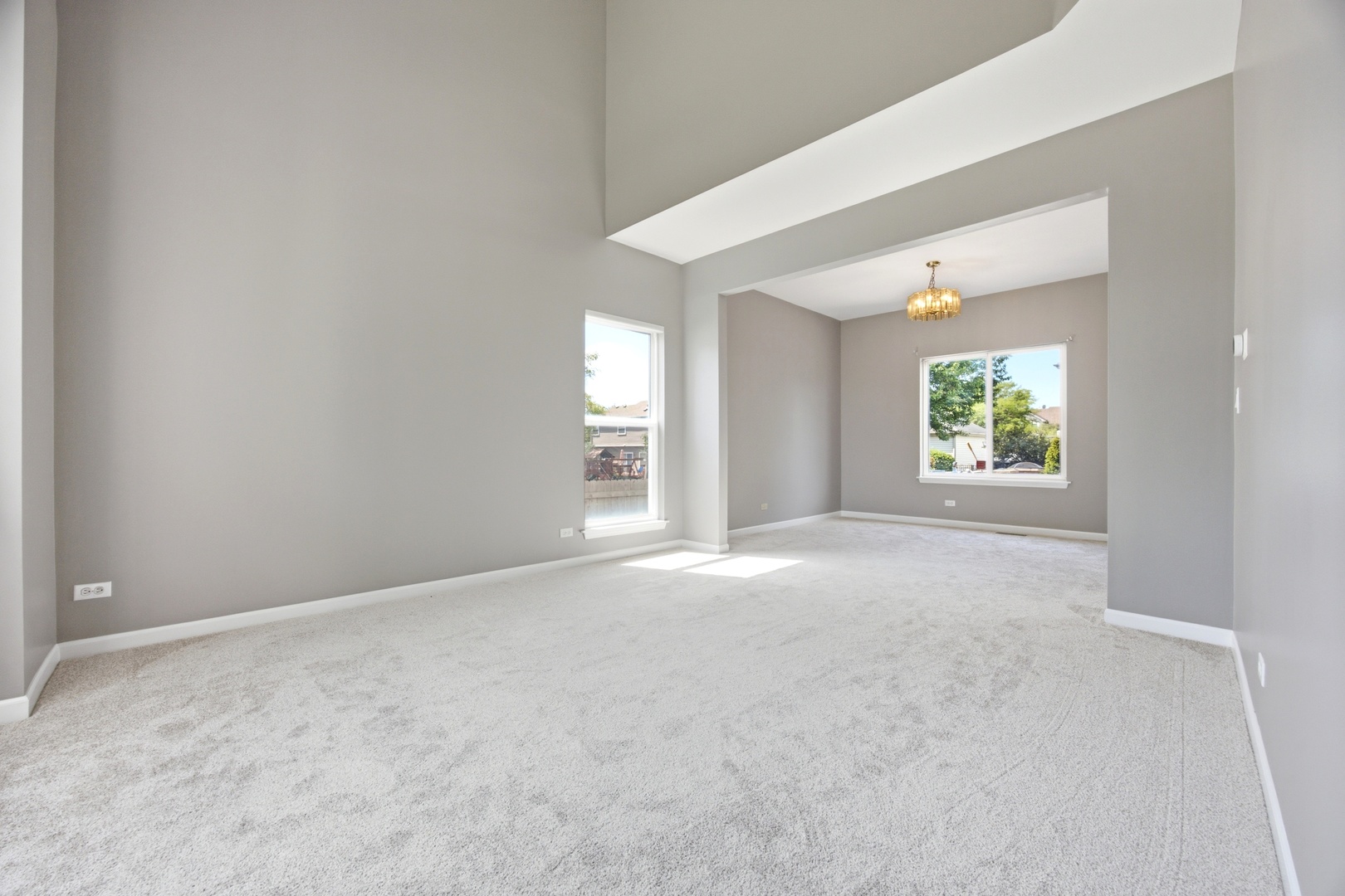 228 Norwich Drive Property Photo 6