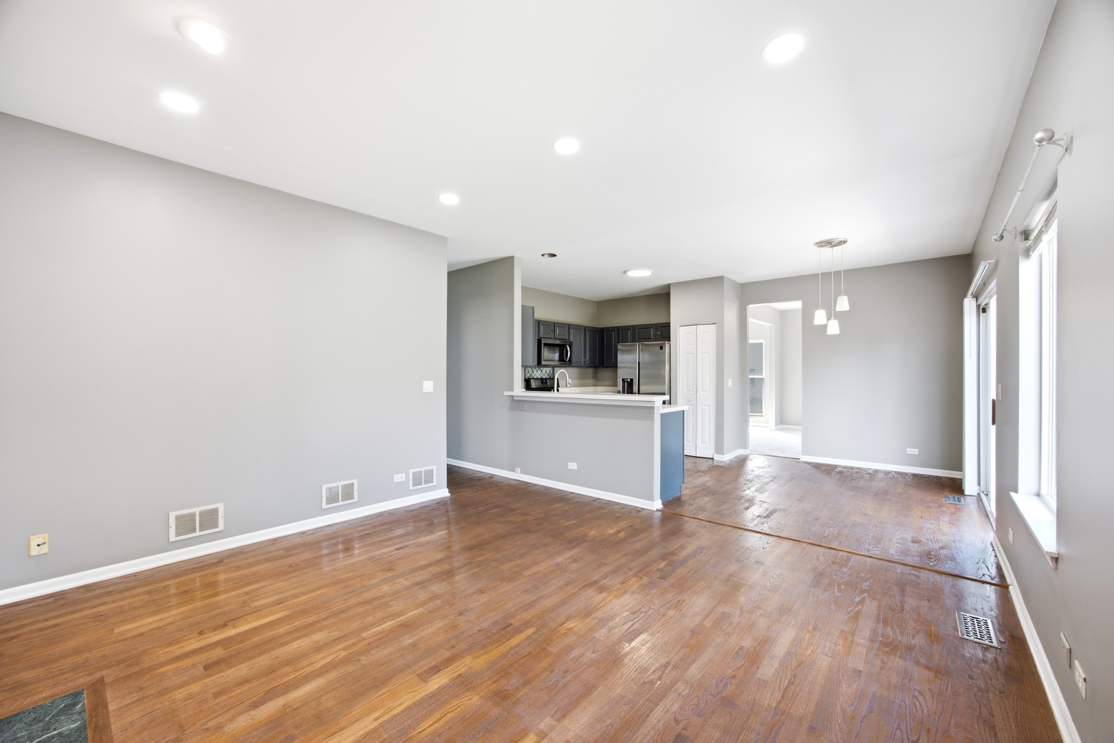 228 Norwich Drive Property Photo 16