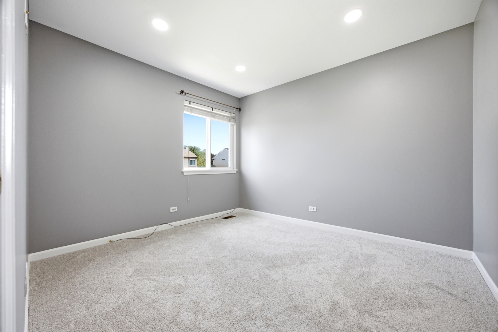 228 Norwich Drive Property Photo 22