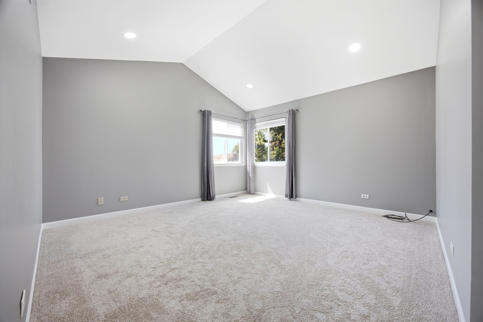 228 Norwich Drive Property Photo 25