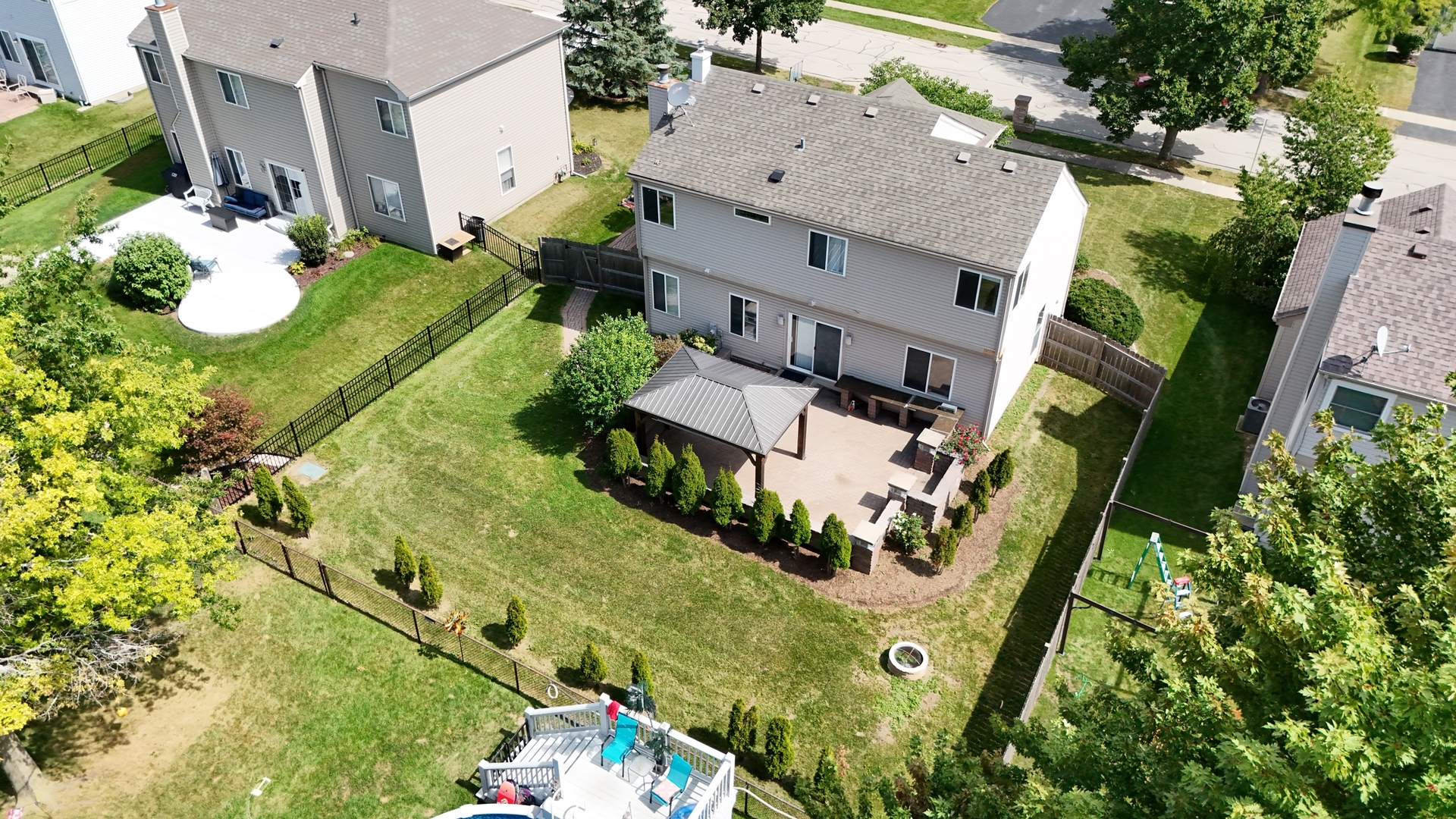 228 Norwich Drive Property Photo 45