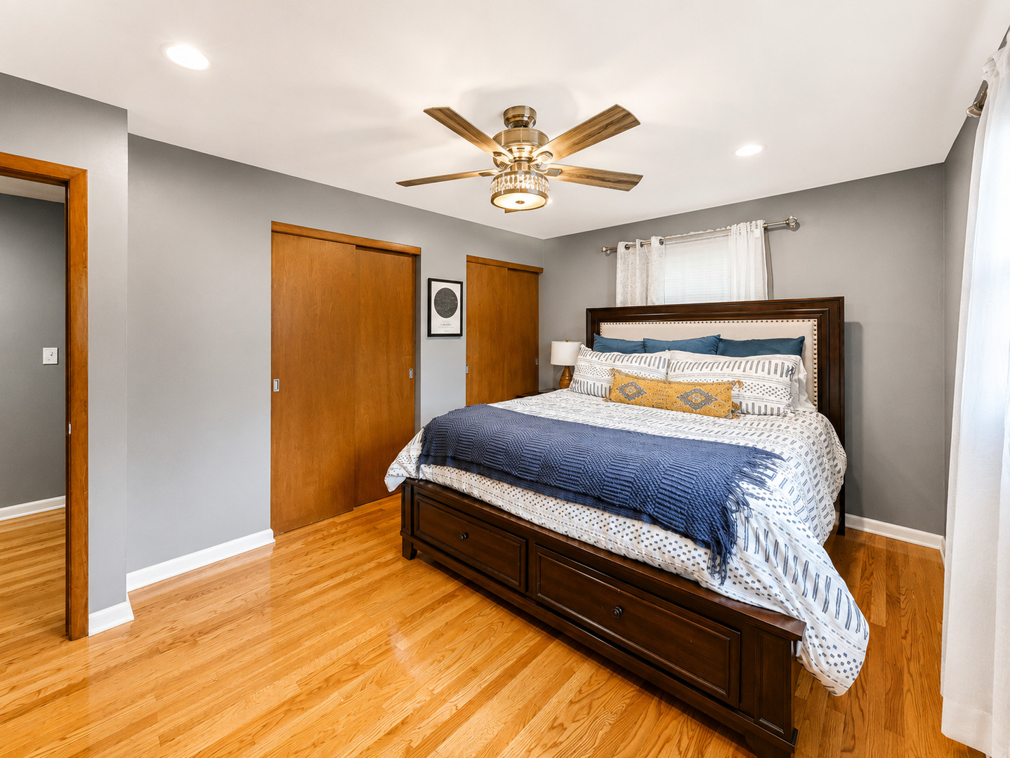 476 Raupp Boulevard Property Photo 8