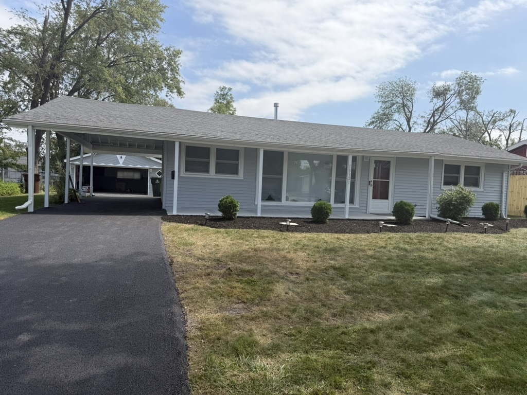 18921 John Avenue Property Photo 8