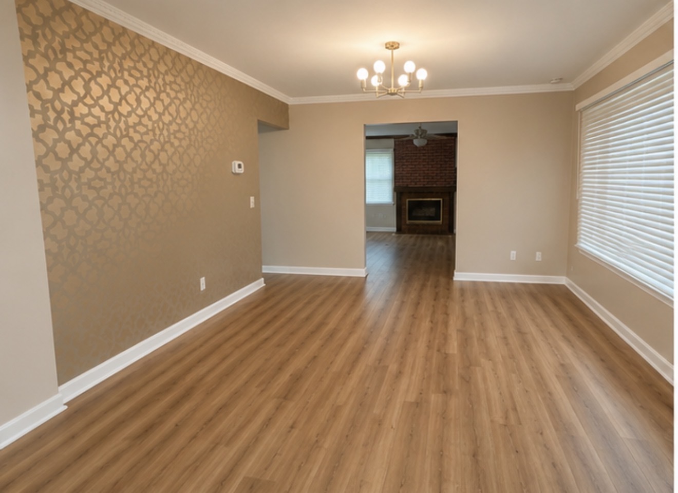 119 S Elroy Avenue Property Photo 11