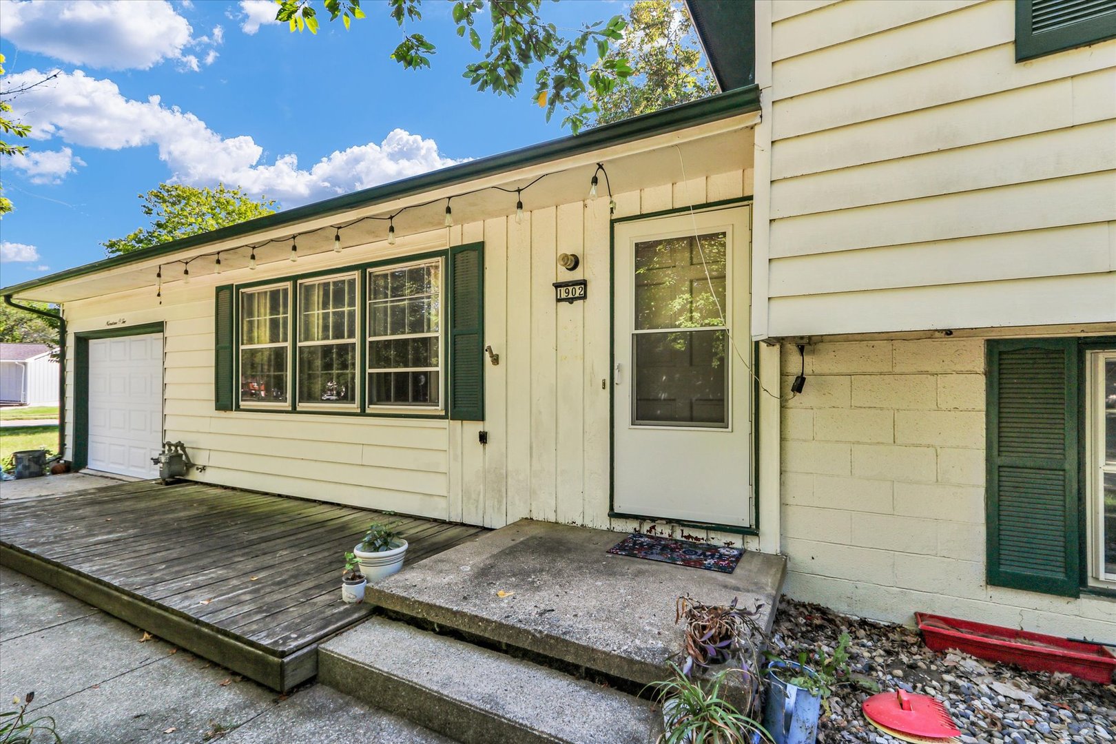 1902 Rebecca Drive Property Photo 5