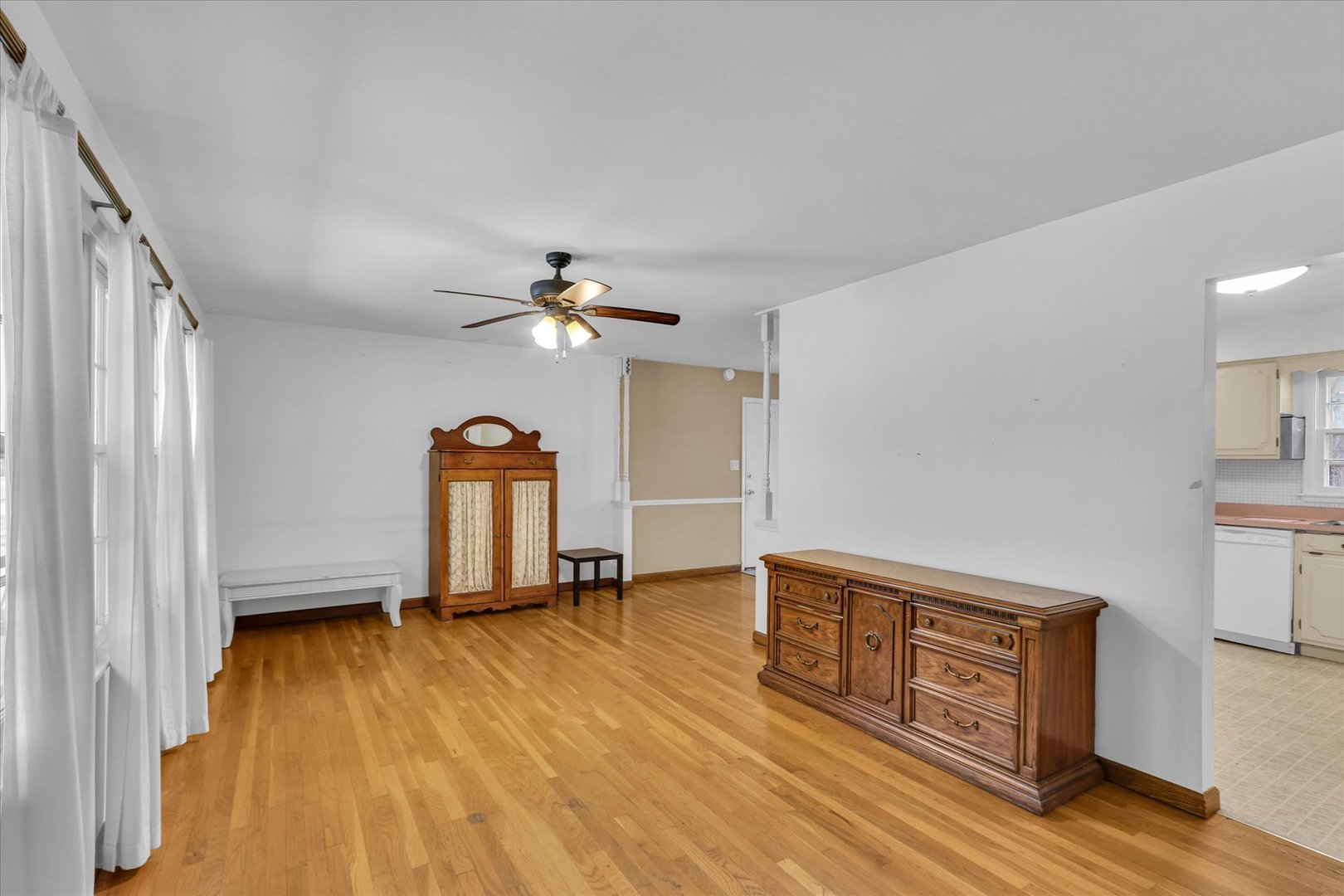 1902 Rebecca Drive Property Photo 7