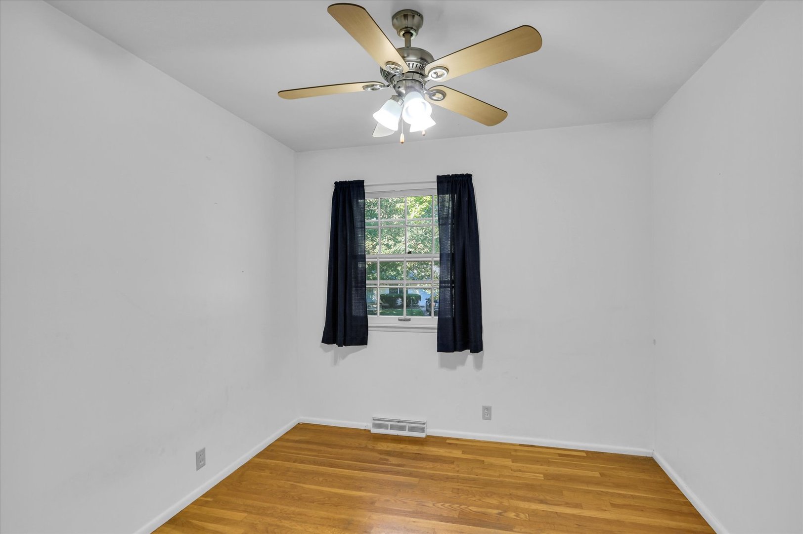 1902 Rebecca Drive Property Photo 15