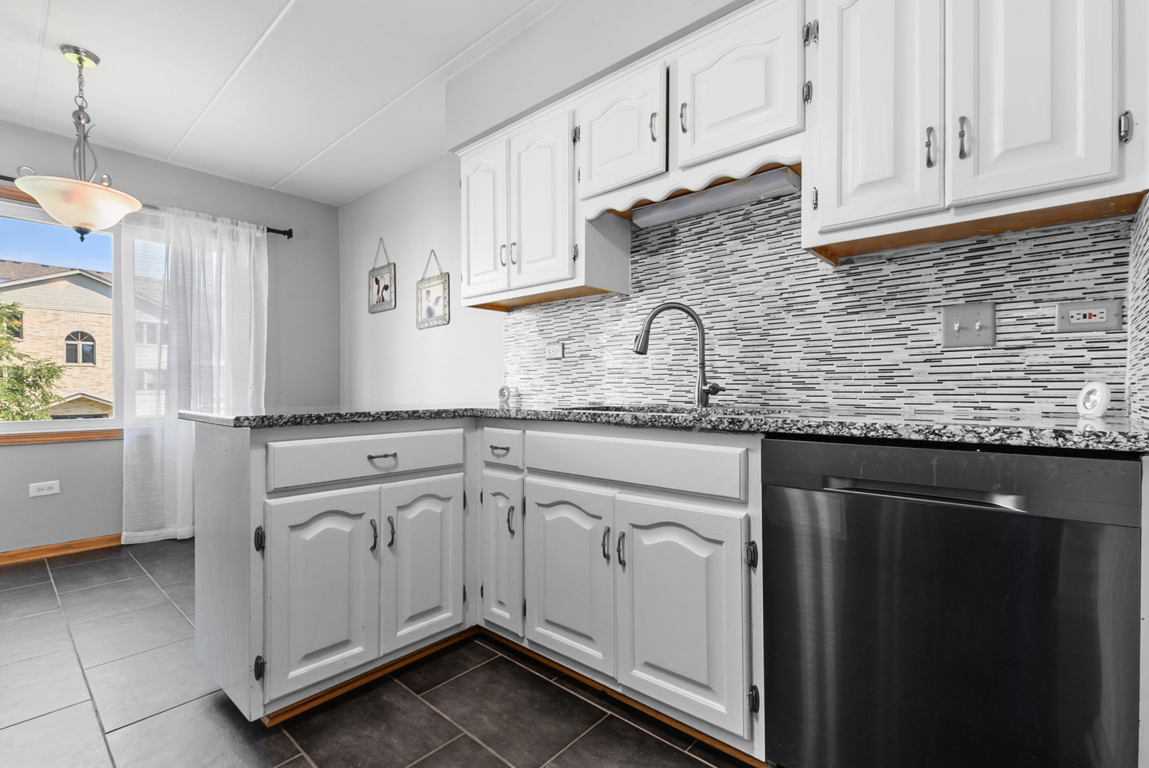 6640 183rd Street 2c Property Photo 9