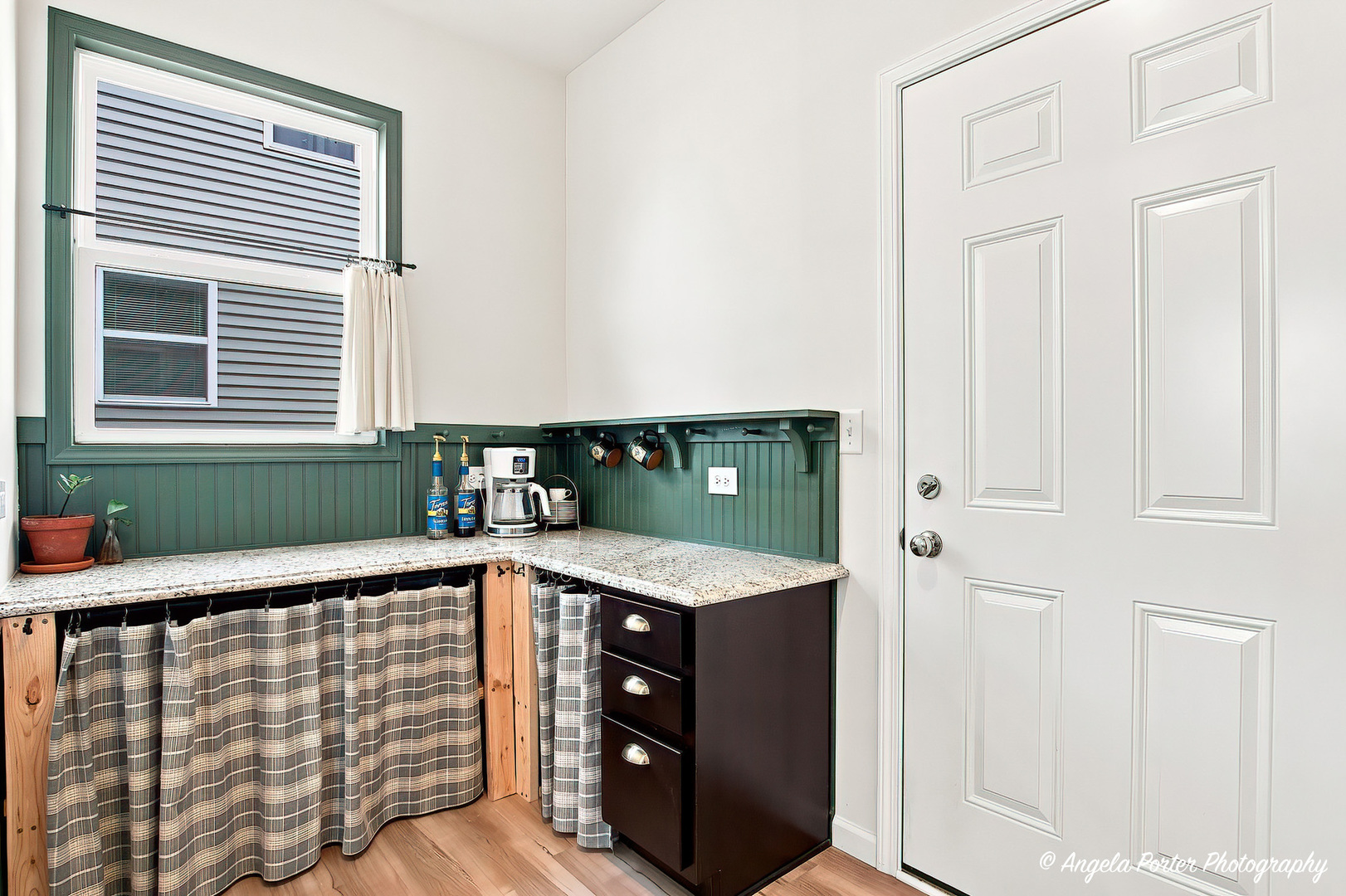 2110 Schmitt Circle Property Photo 17