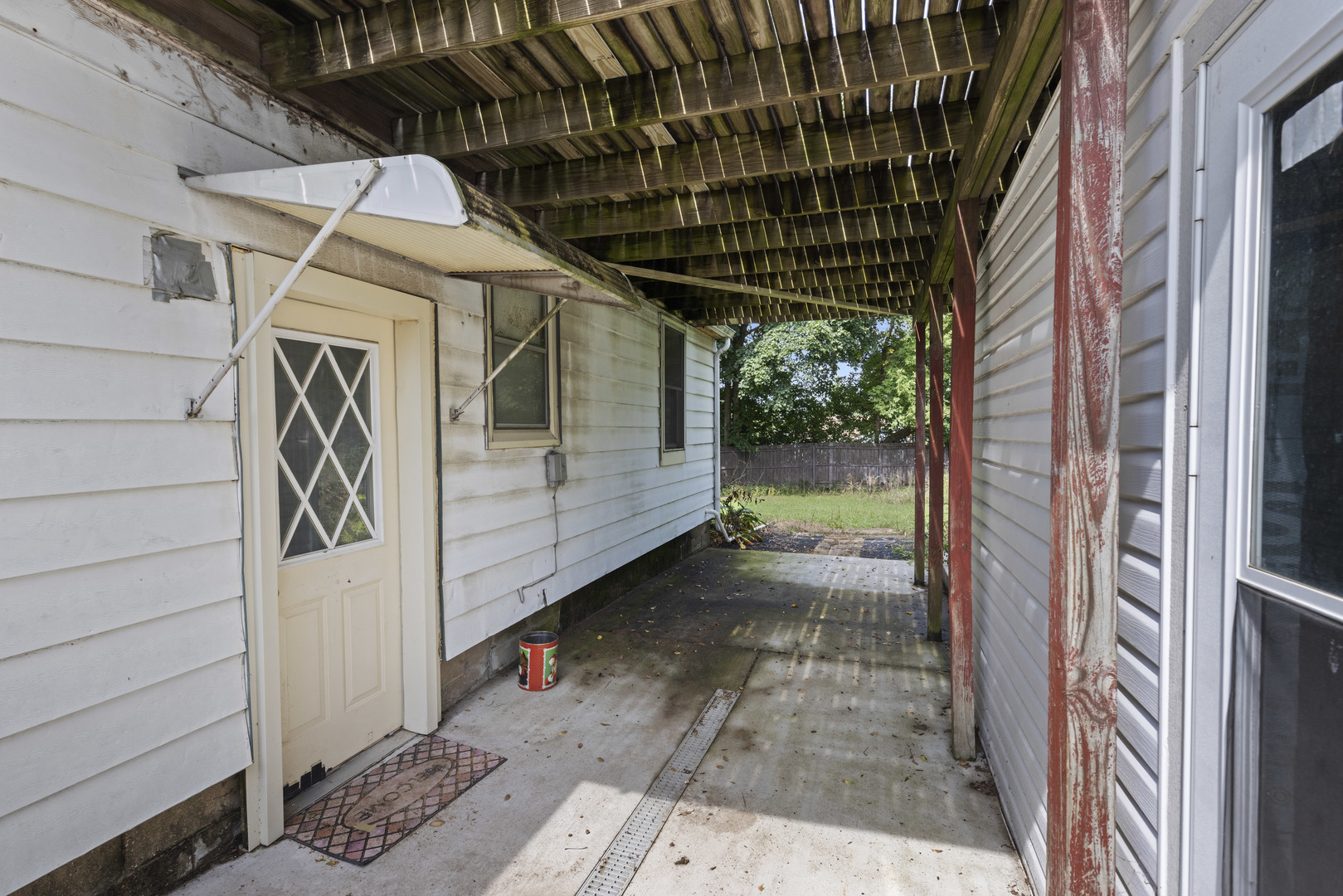 218 Euclid Avenue Property Photo 14