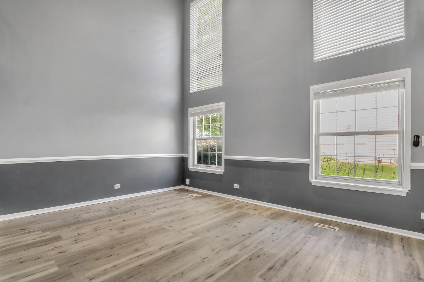 105 Parkview Drive Property Photo 3