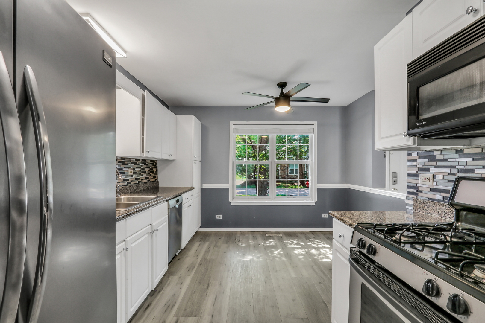 105 Parkview Drive Property Photo 8