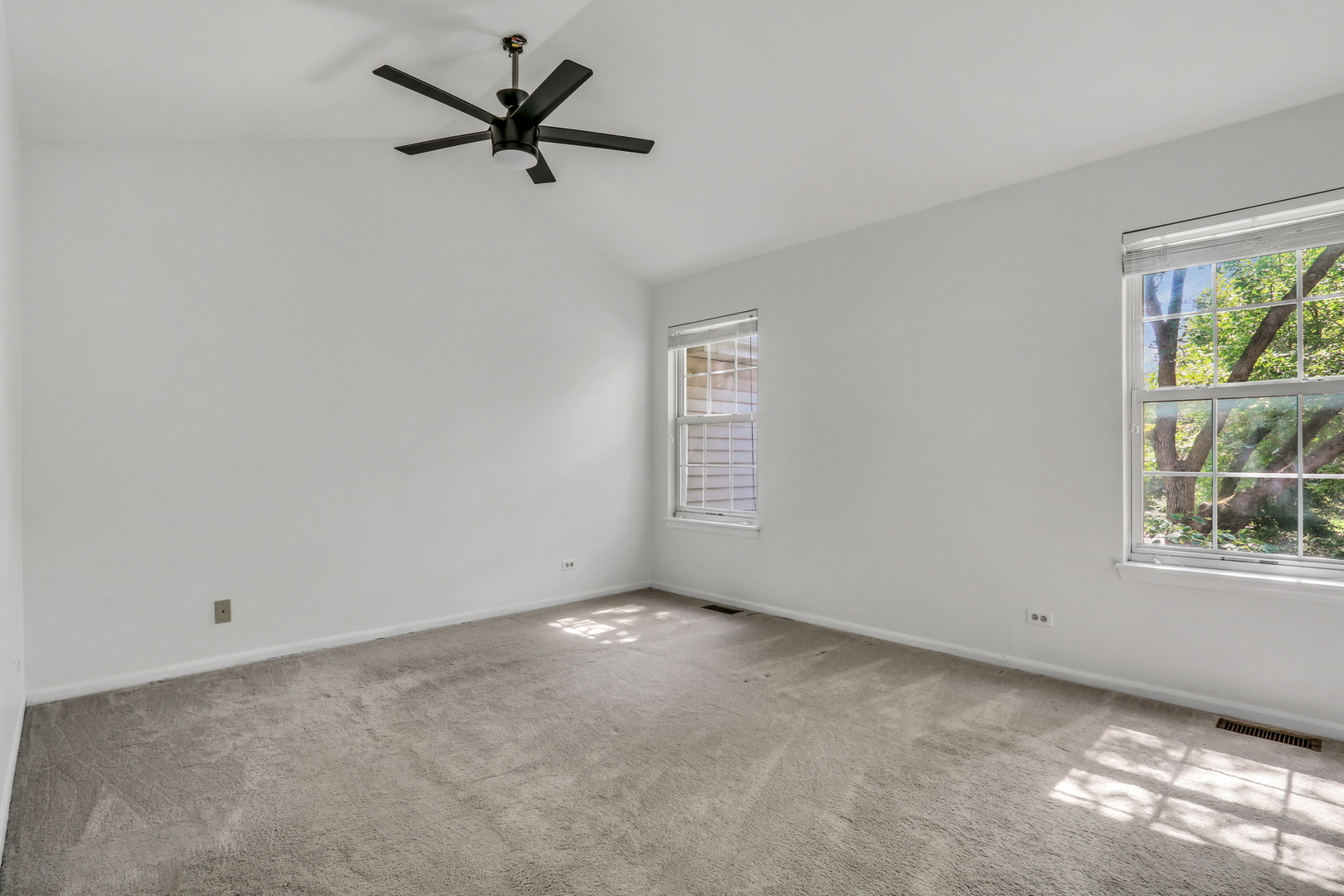 105 Parkview Drive Property Photo 26