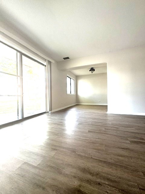 2000 Bayside Drive 110 Property Photo 4