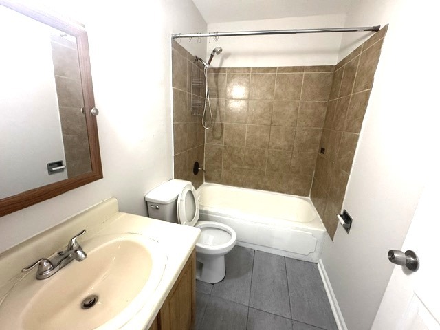 2000 Bayside Drive 110 Property Photo 11