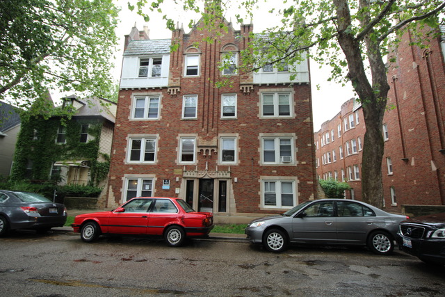 1301 W Argyle Street 306 Property Photo 1