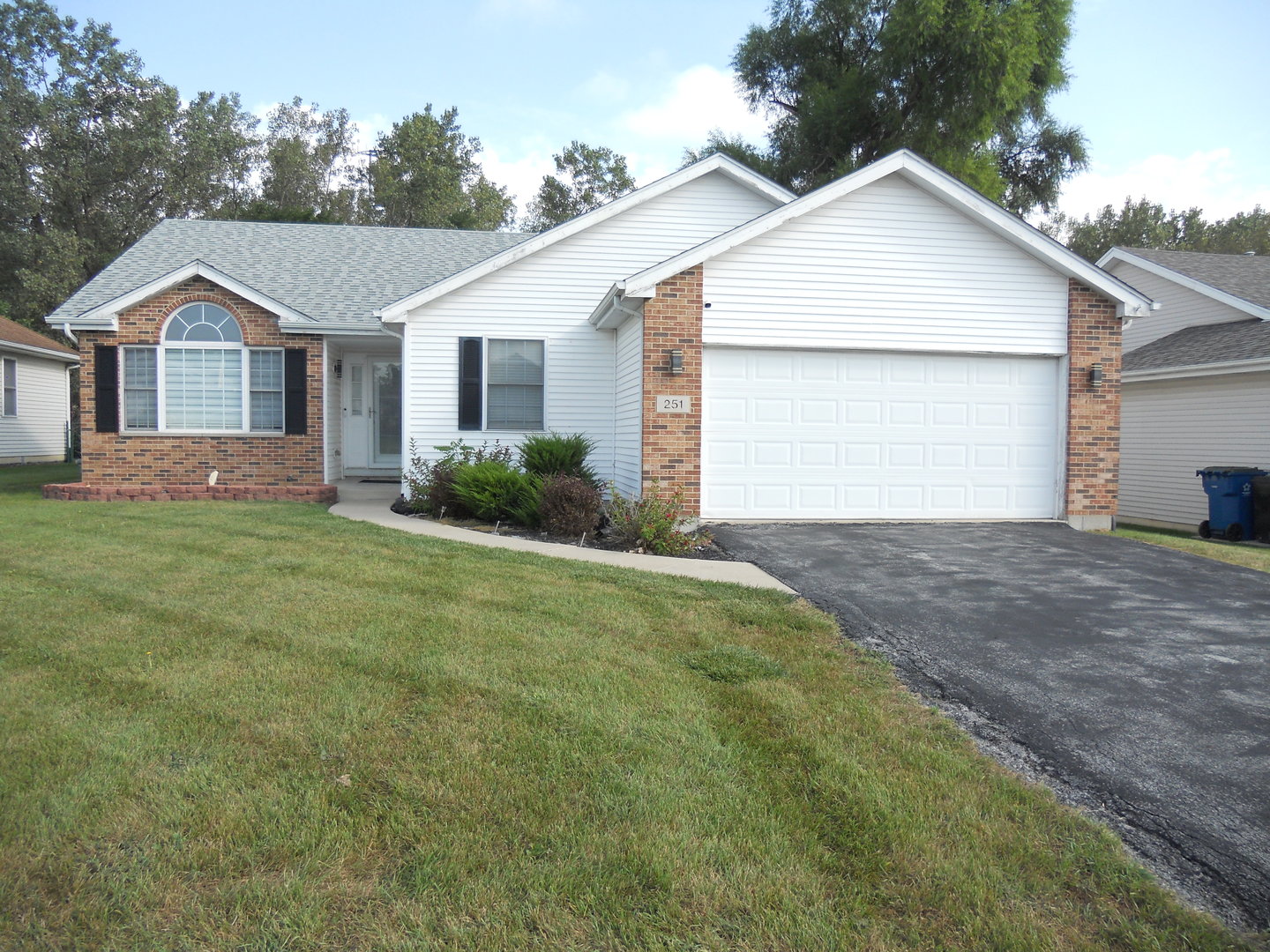 251 Hillcrest Lane Property Photo 2